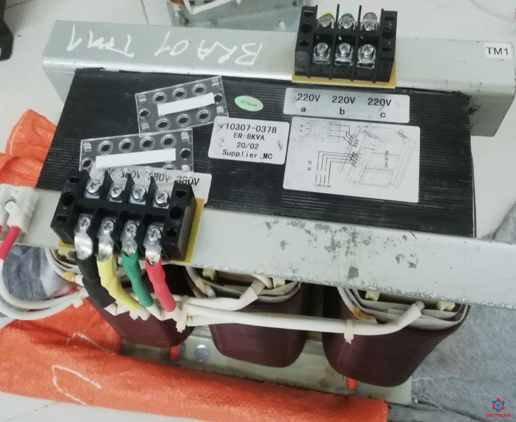 Transformer SG-8KVA 400/220V