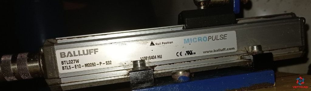 Cảm biến độ mở cánh hướng (Magnetostrictive Sensors)
