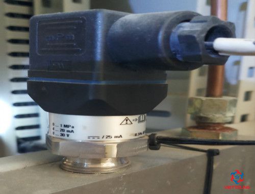 Cảm biến áp lực khí