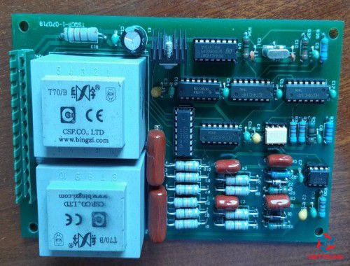 Bo mạch tần số điều tốc